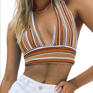 Halter backless knitted crop top